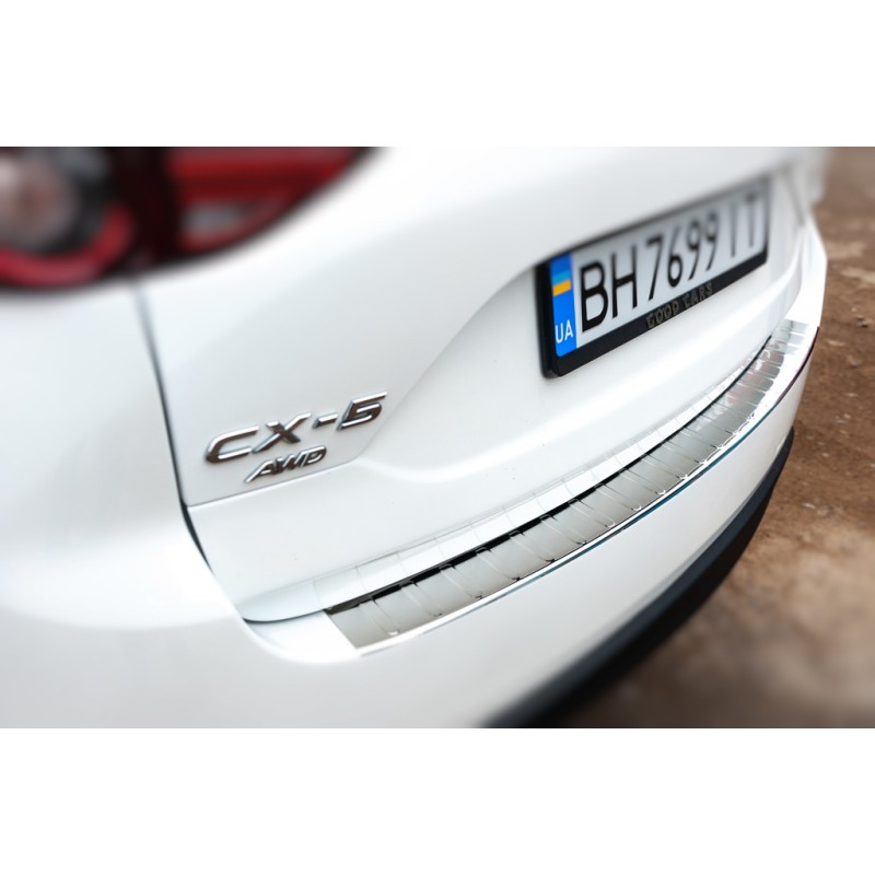 Накладка на задній бампер Carmos (нерж) для Mazda CX-5 2017- рр