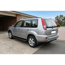 Бокові пороги Allmond Black (2 шт., алюм.) для Nissan X-trail T30 2002-2007 рр