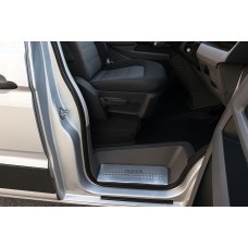 Накладки на внутрішні пороги (Carmos V1) 3 шт, Carmos - Турецька сталь для Volkswagen Crafter 2006-2016 рр
