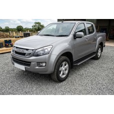 Боковые Подножки Maya V1 (2 шт., Алюминий) для Isuzu D-Max 2011-2019 гг