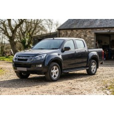 Боковые Подножки Allmond Black (2 шт., Алюминий) для Isuzu D-Max 2011-2019 гг