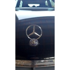 Емблема приціл (з написом) для Mercedes C-class W203 2000-2007рр