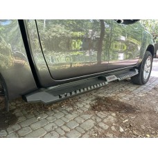 Бокові пороги Dakar V2 з LED (2 шт, метал) для Toyota Hilux 2015- рр