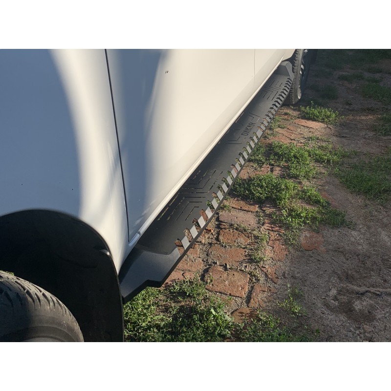 Бокові пороги Dakar V1 без LED (2 шт, метал) для Toyota Hilux 2015- рр