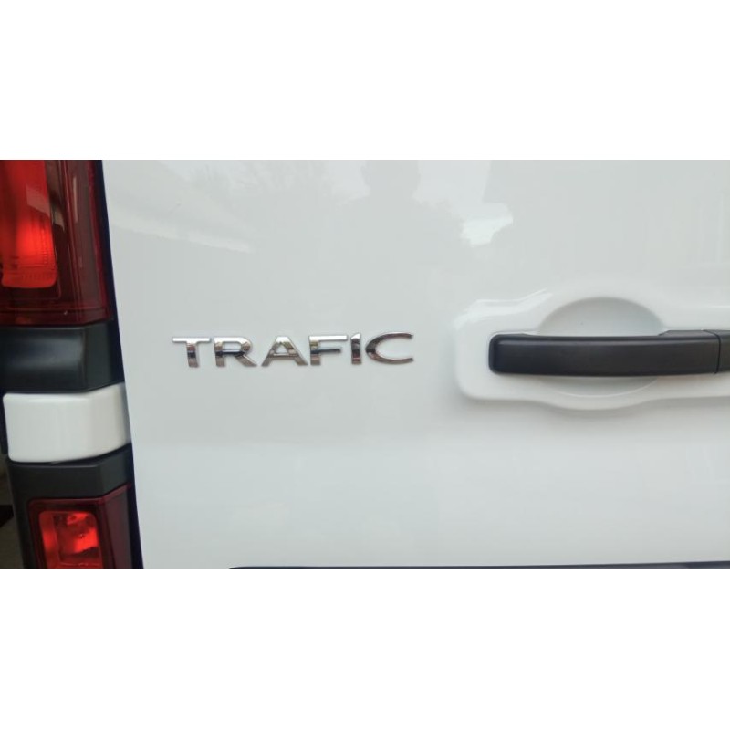 Надпись Trafic 908900184R (247мм на 31мм) для Renault Trafic 2015- гг