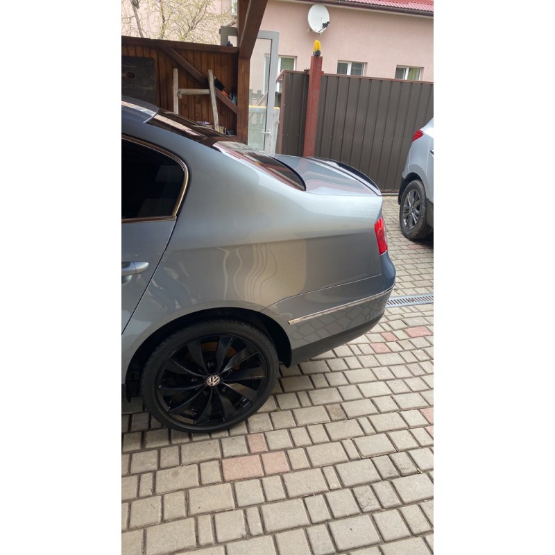 Спойлер LIP (Sunplex, чорний) (115,8см * 6,3см) для Volkswagen Jetta 2006-2011 рр