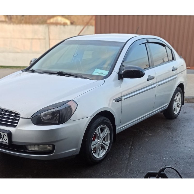 Накладки на зеркала BMW-style (2 шт) для Hyundai Accent 2006-2010 гг