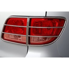 Защита задних фонарей (нерж) для Toyota Fortuner 2006-2015 гг