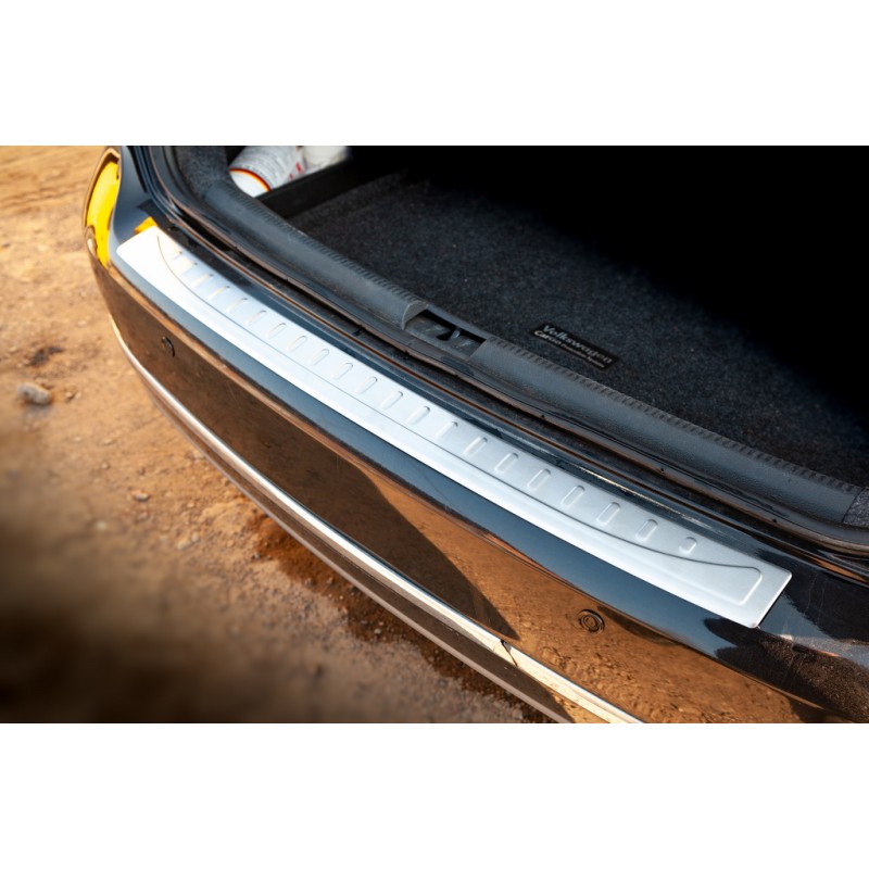 Накладка на задній бампер OmsaLine МАТ (Sedan, нерж) для Volkswagen Passat B7 2012-2015рр