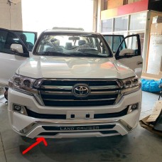 Передня накладка 2016-2025 (ME-style, під спідницю) Білий колір для Toyota Land Cruiser 200 рр