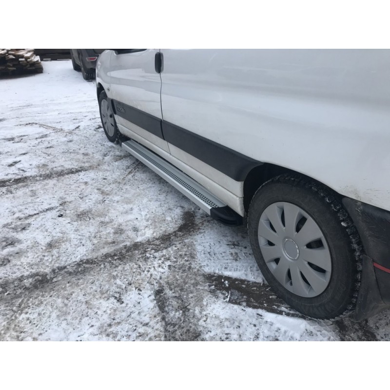 Бокові пороги Maya V2 (2 шт., алюміній) для Peugeot Partner 1996-2008 рр