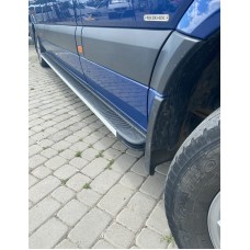 Бокові пороги Maya (2 шт., алюміній) Long/ExtraLong для Volkswagen Crafter 2006-2016 рр