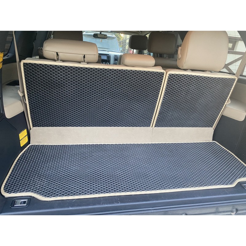 Килимки багажника (EVA, чорні) для Toyota Sequoia 2007-2022рр