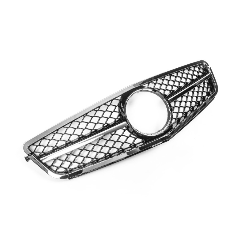 Передняя решетка AMG Silver для Mercedes C-class W204 2007-2015 гг
