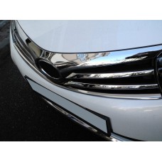 Накладка на решітку радіатора (2013-2016, нерж.) для Toyota Corolla рр