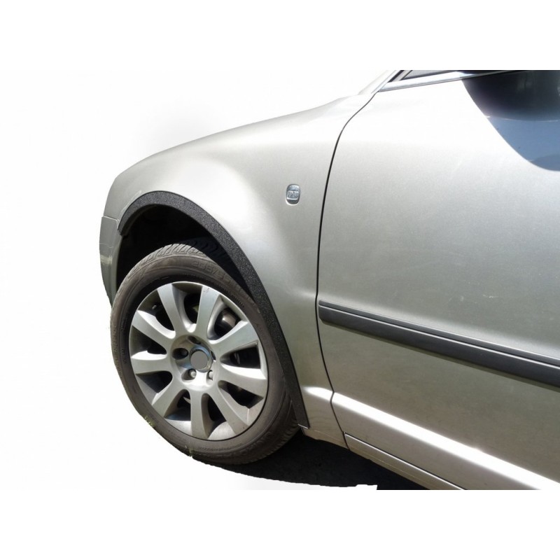 Накладки на арки (4 шт, чорні) ABS - пластик для Skoda Superb 2001-2009 рр