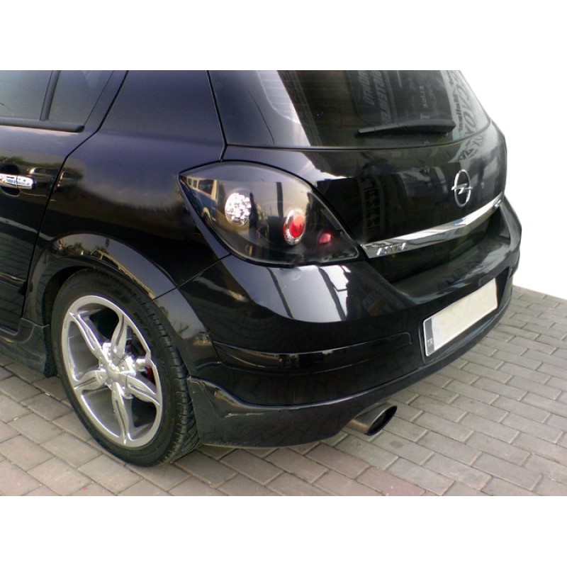 Задняя нижняя юбка HB (под покраску) для Opel Astra H 2004-2013 гг