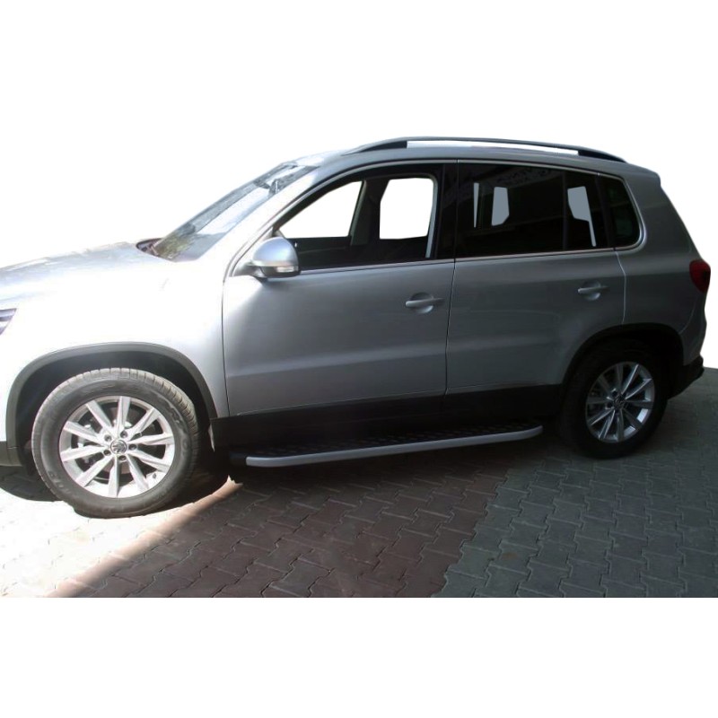 Бокові пороги BlackLine (2 шт, алюміній) для Volkswagen Tiguan 2007-2016 рр