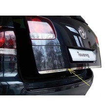 Кромка кришки багажника Carmos - (ABS) для Volkswagen Touareg 2002-2010 рр